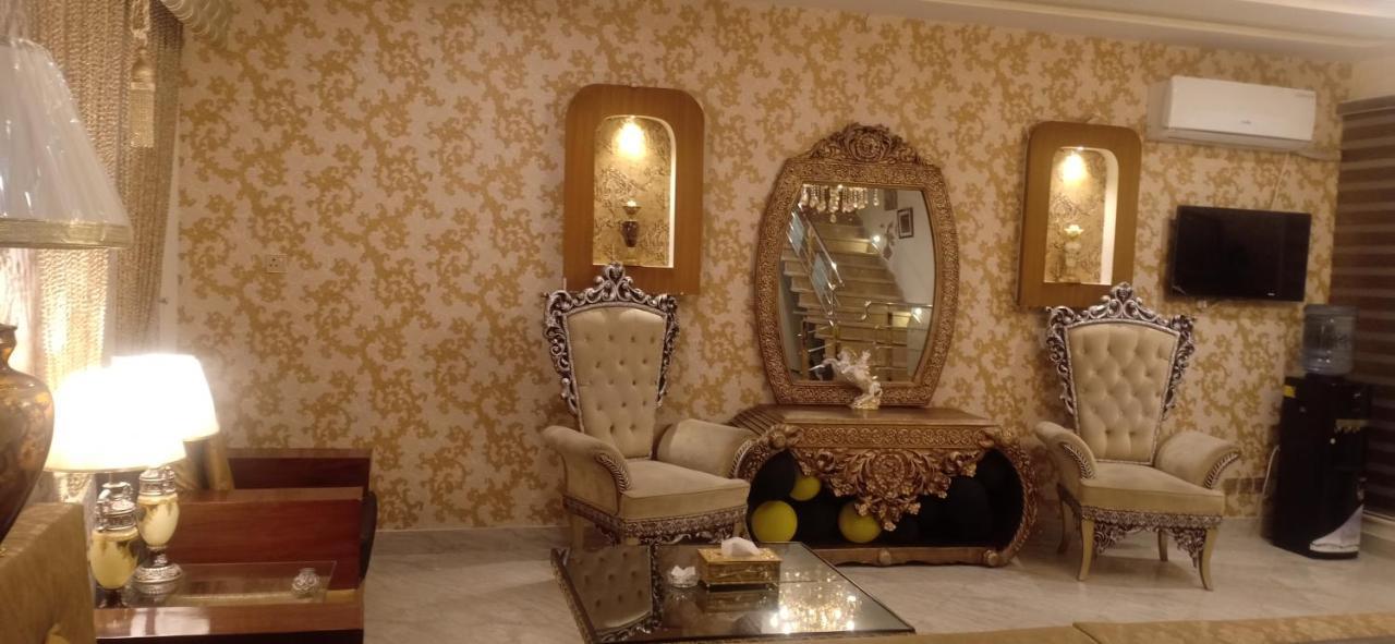 โรงแรม S.R. เลาจน์ มุลตาน ภายนอก รูปภาพ